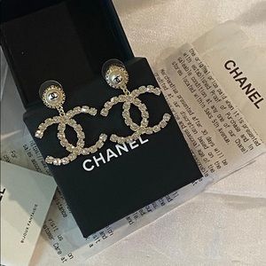 Lovely Chanel Jewelry High Jewelry Gold Crystal